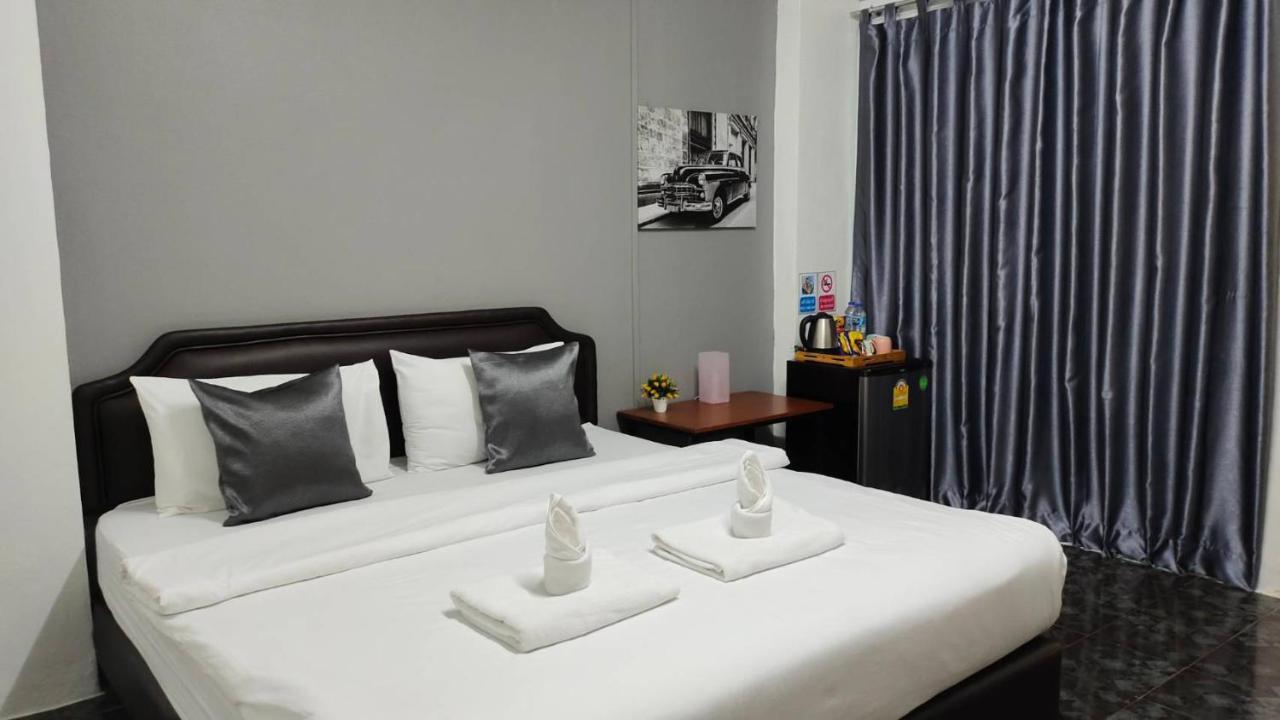 Ada Apartment - อาดา อพาร์ทเมนท์ Bangkok Exterior foto