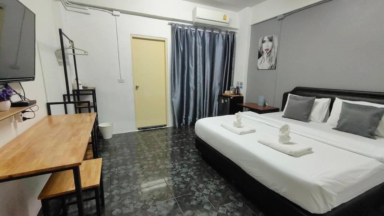 Ada Apartment - อาดา อพาร์ทเมนท์ Bangkok Exterior foto